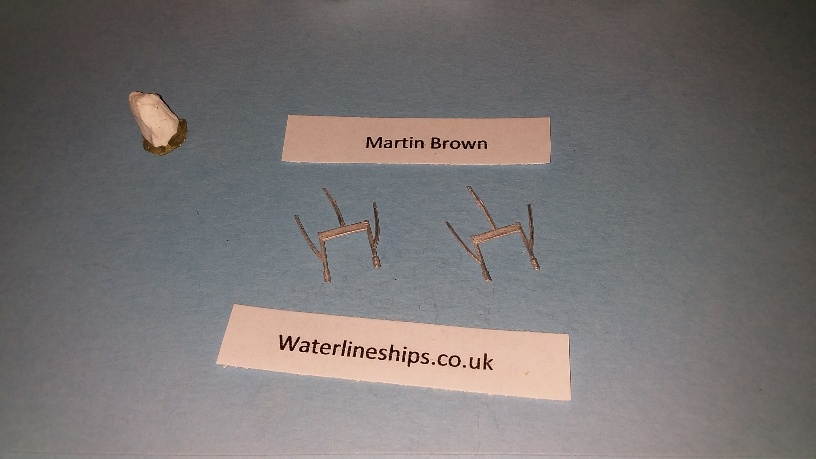 Replica Triang TSS Vikingen gantry mast x 2