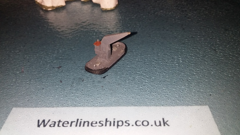 Floating crane Approx 27mm long 1900s-present