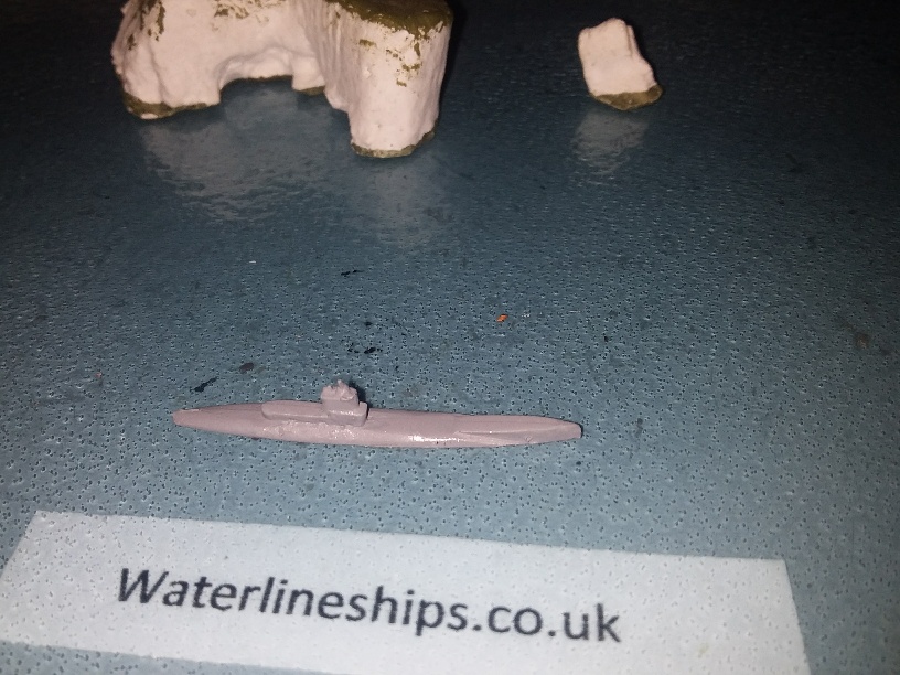 R-12 RN submarine 1918 p
