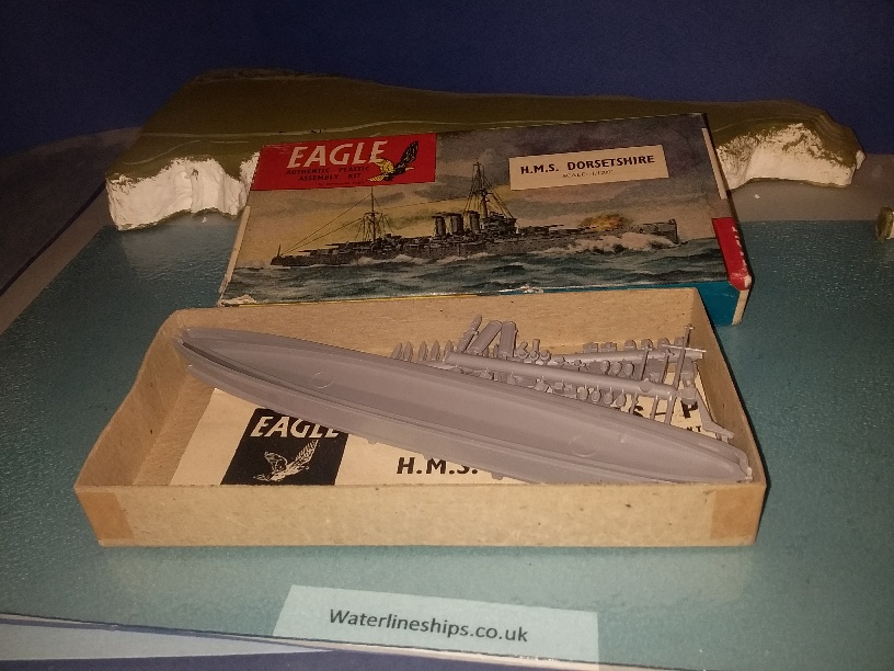 HMS Dorsetshire RN Heavy cruiser Boxed unmade kit HMS Dorsetshire RN Heavy cruiser Boxed unmade kit