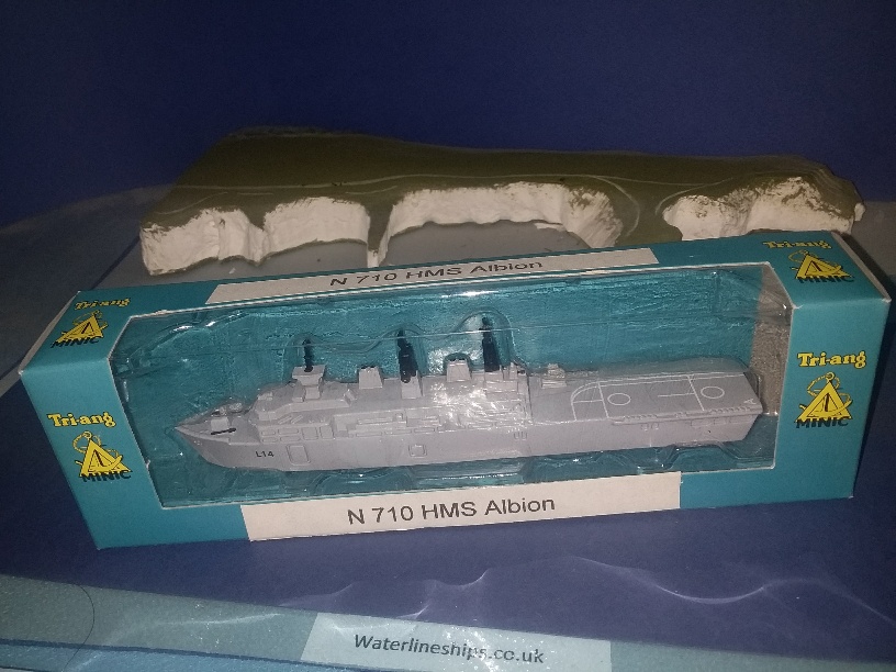 HMS Albion Assault ship L14 collectors edition