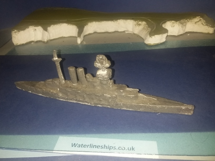 Queen Elizabeth class Battleship(?) very early version