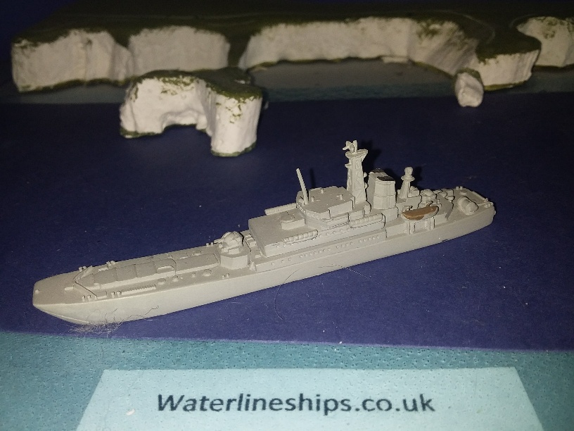 Ropucha USSR Russia 1976 landing ship